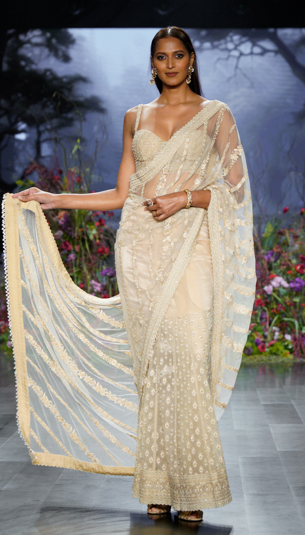 Almond Beige Tulle Saree