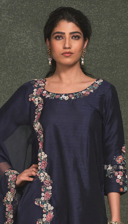 Midnight Blue Floral Embroidered Kurta